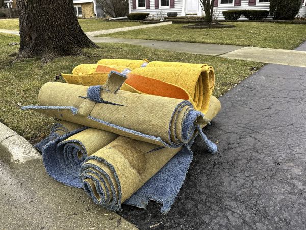 Carpet Haul Away Service in Saint Johns