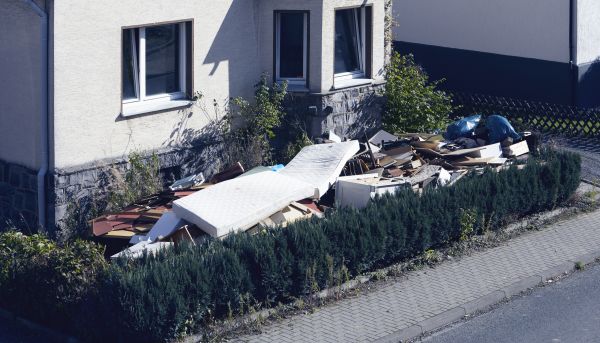 Yard Junk Removal in Saint Johns